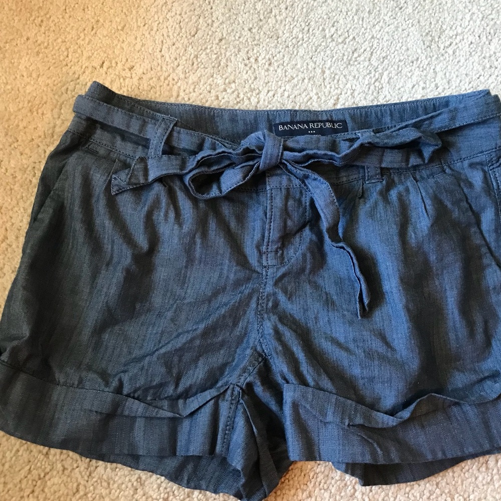 Banana republic 00p shorts